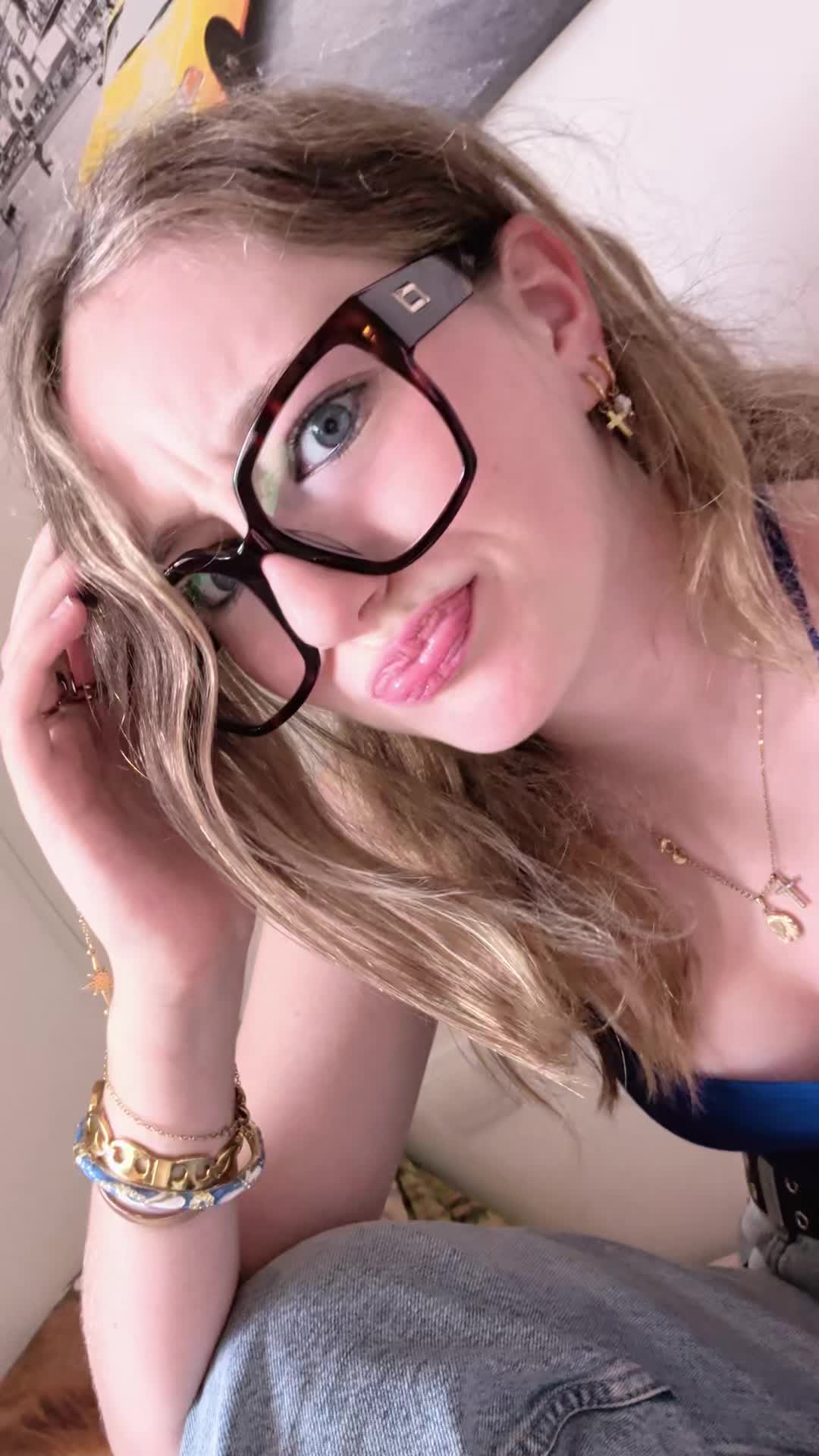 @Hannaa