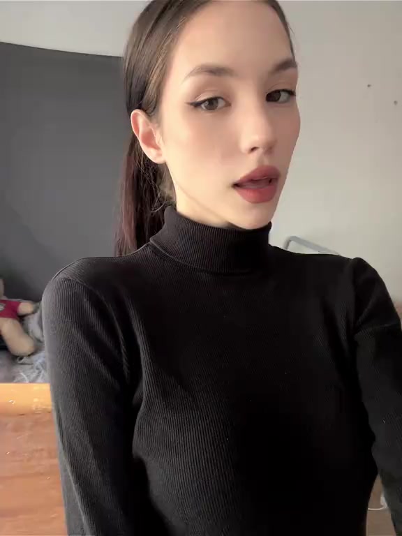 @560