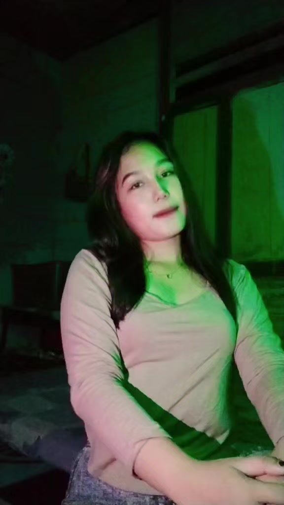@Alyaaa