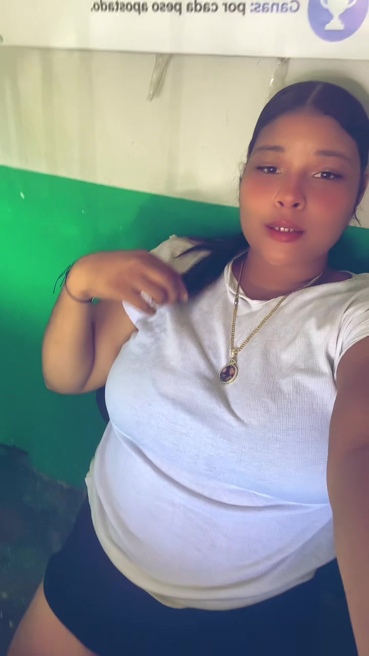 @Alexita0880