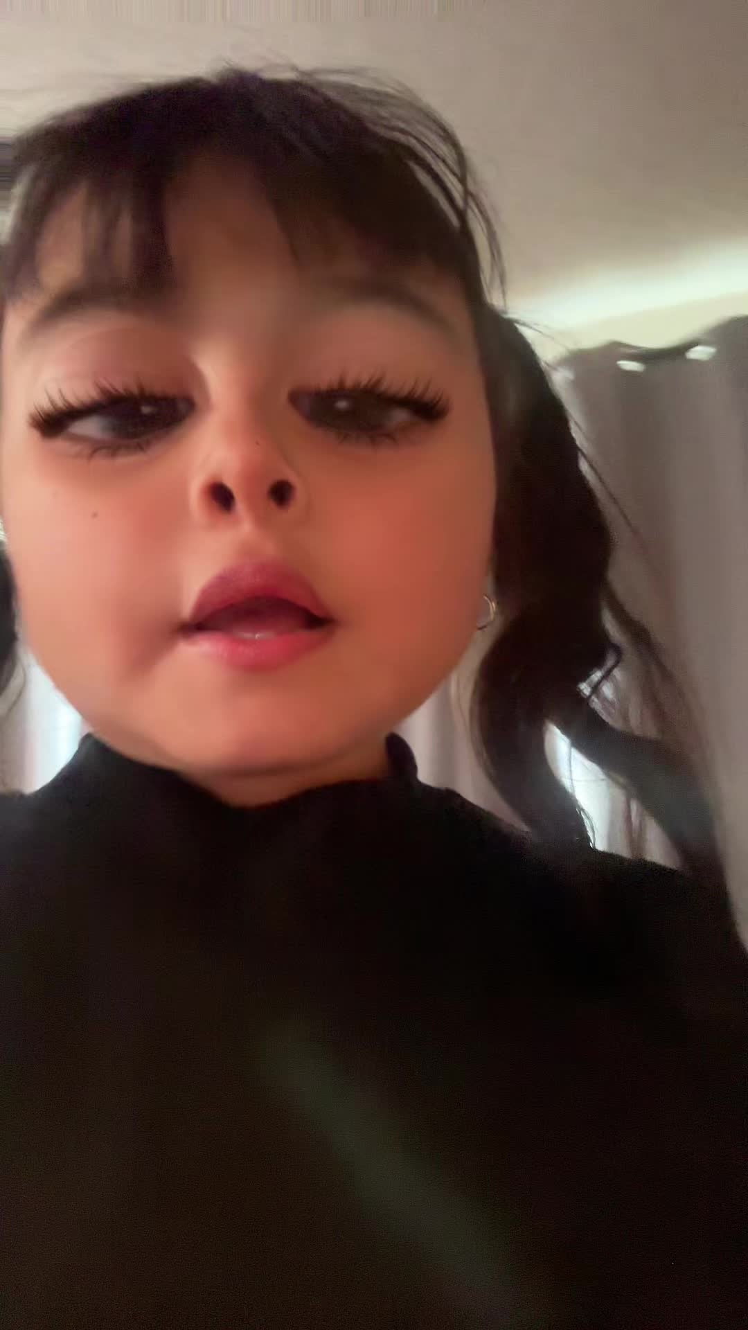 @Isabel Tavera