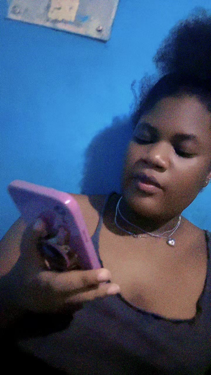 @Shaniiᥫ᭡🥹.