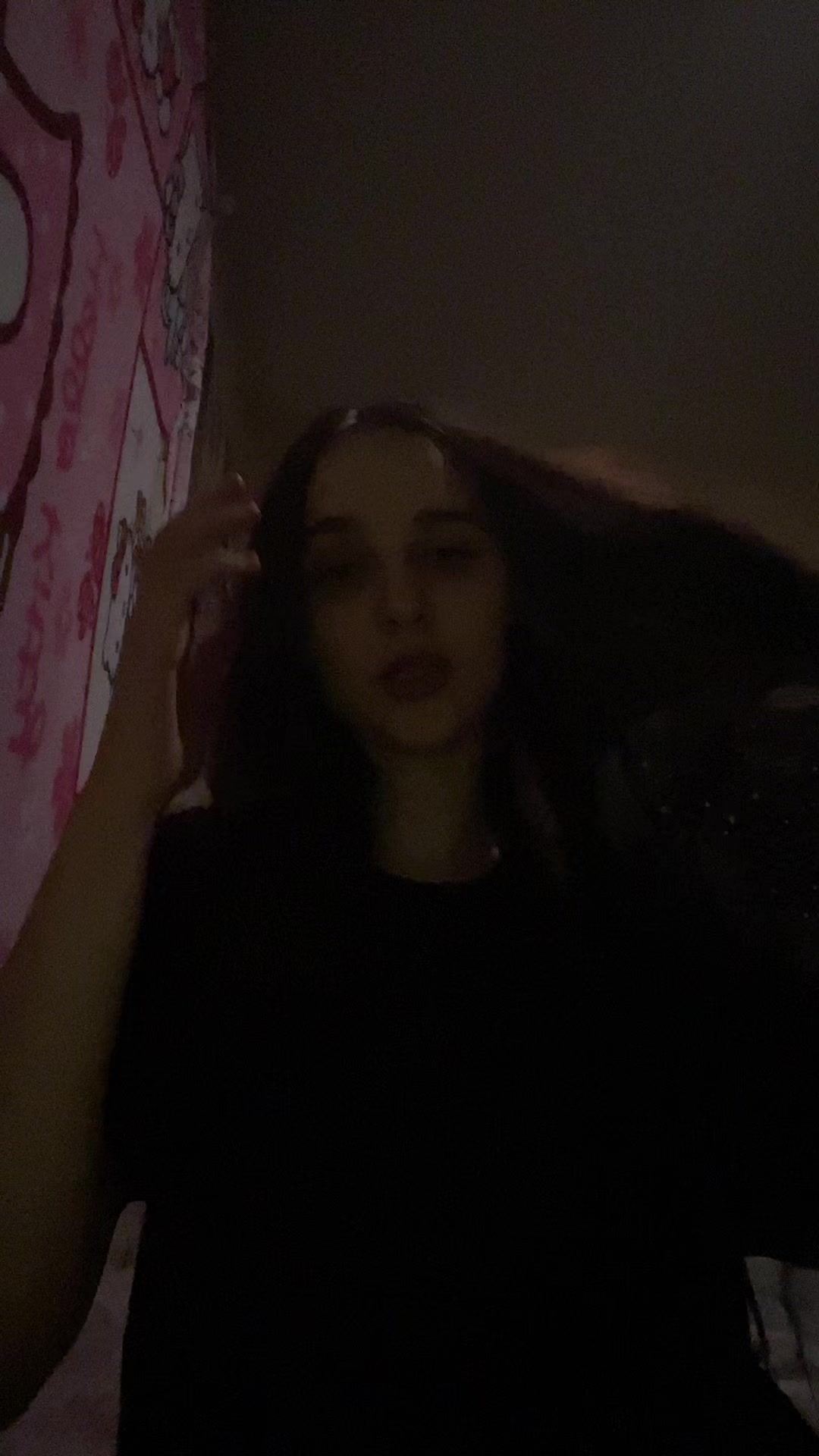 @Hailey