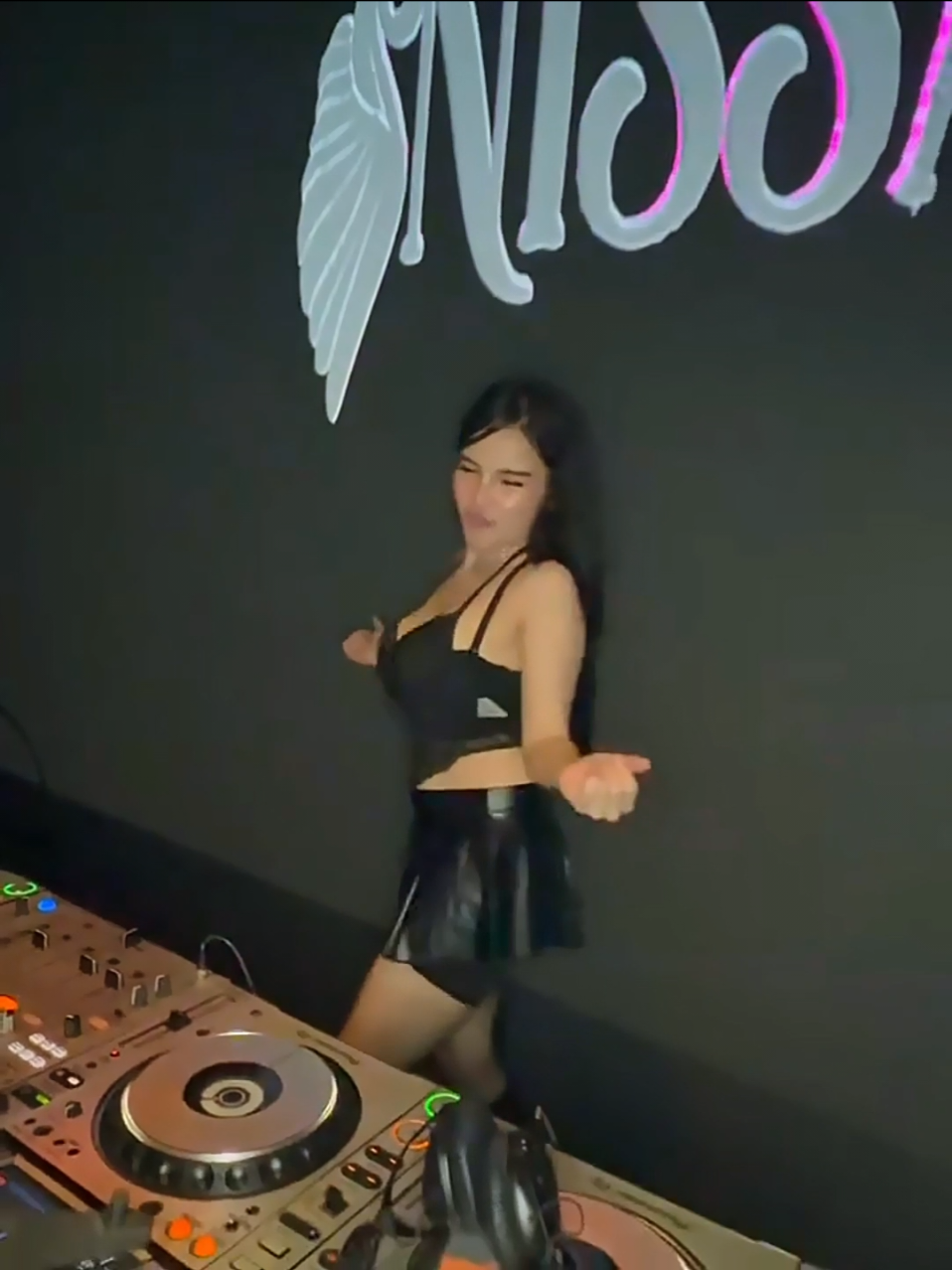 @Ladies Night