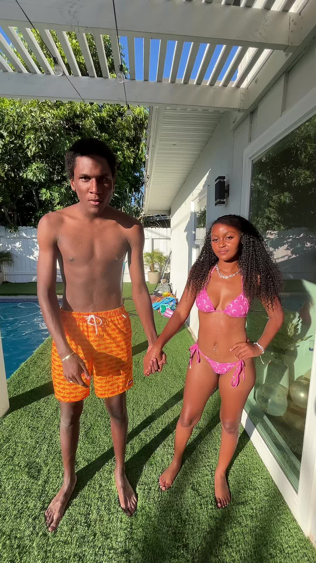 @j ❦