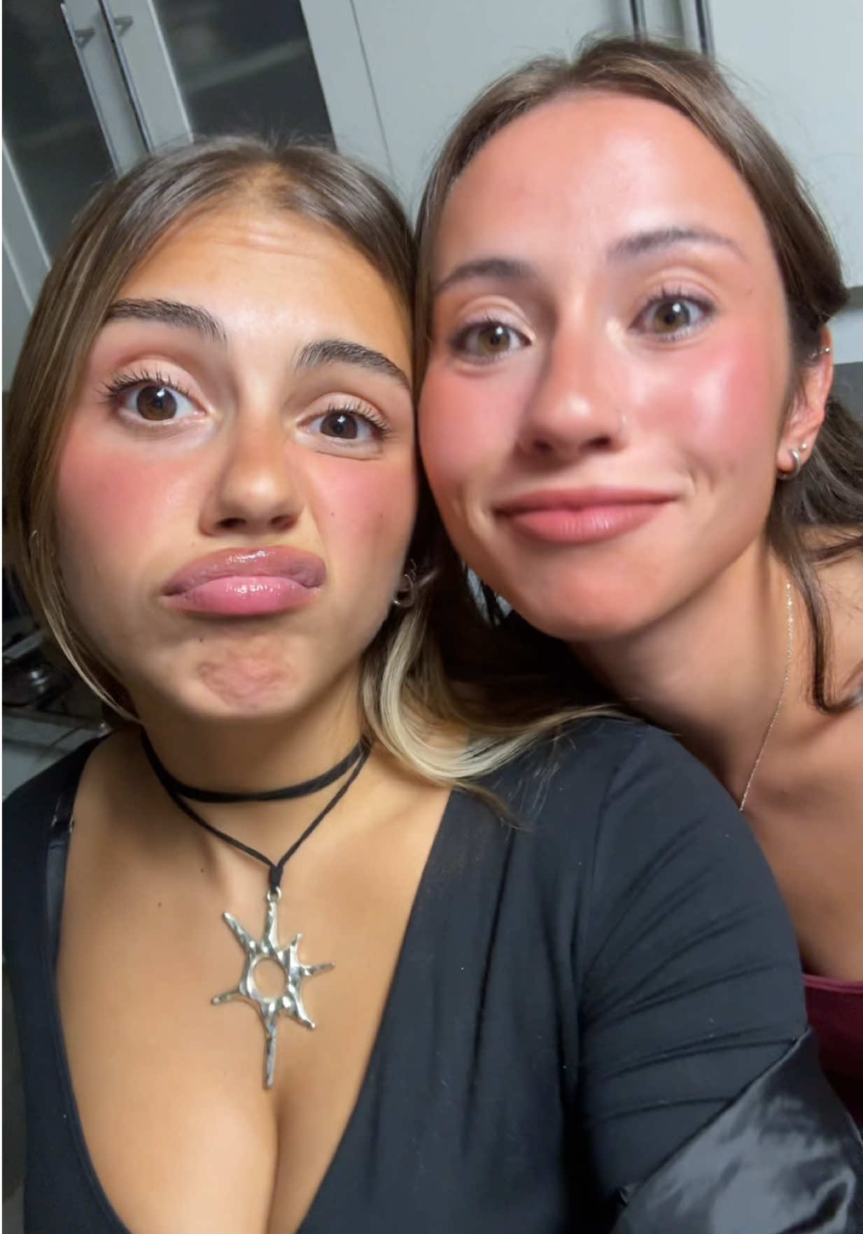 @Juanitagros