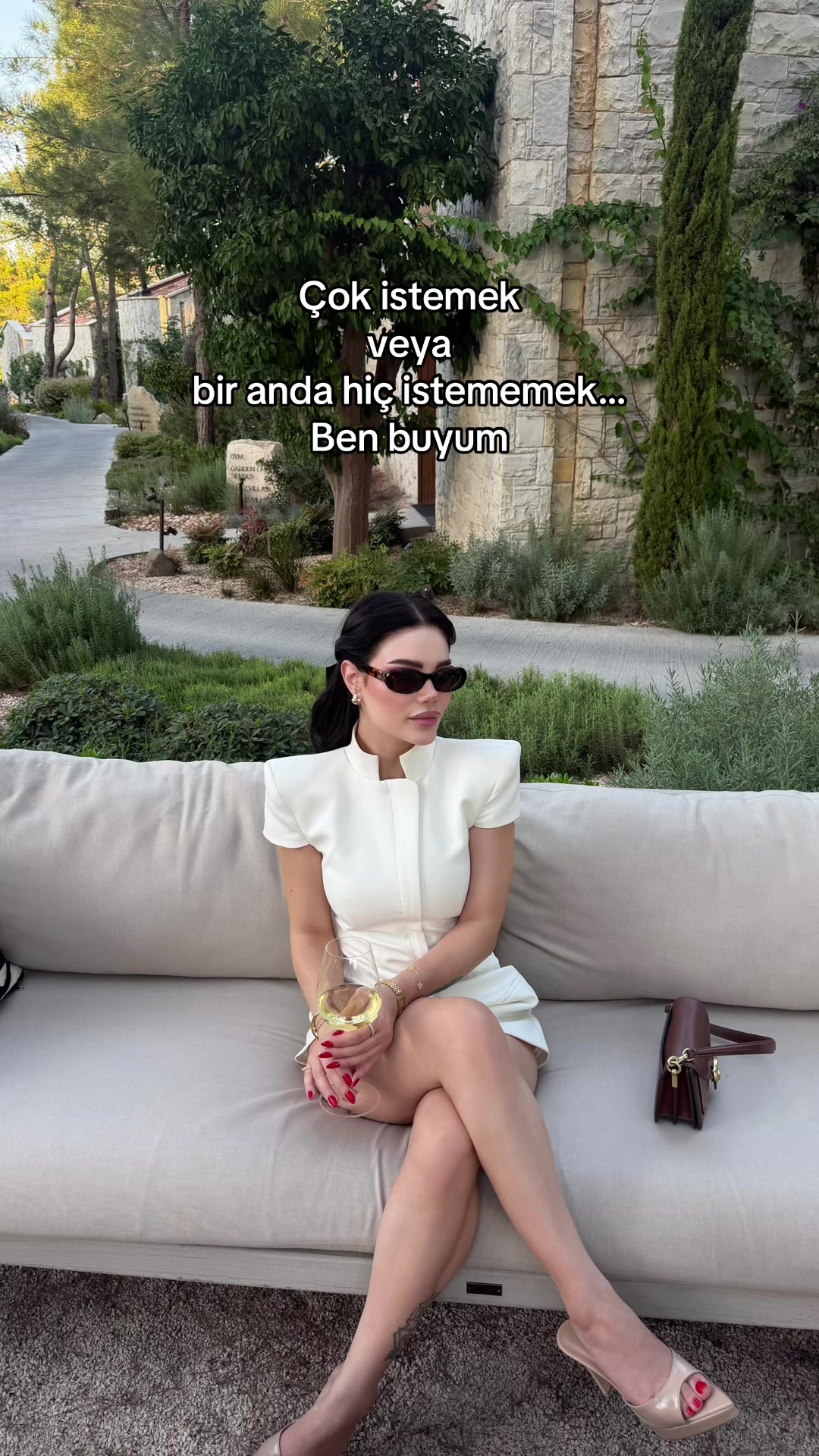 @Aleyna Öykü Aktaş