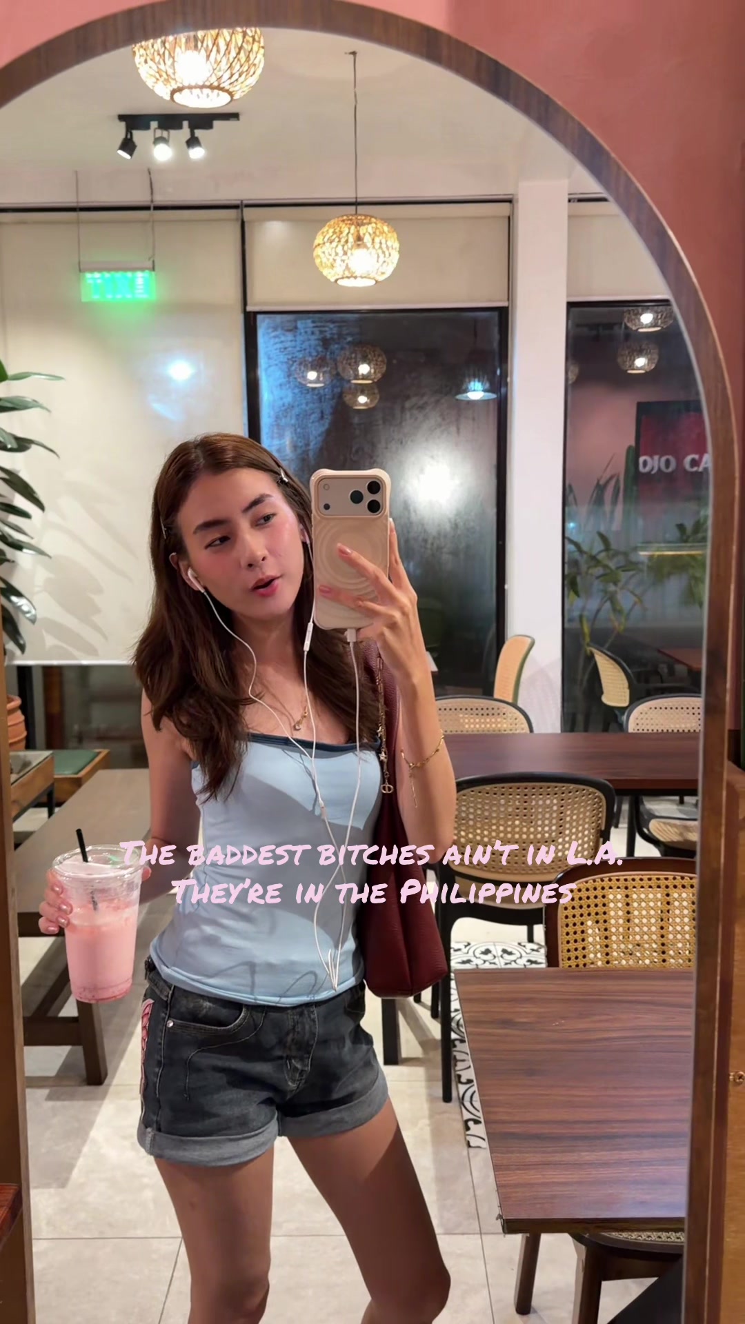 @Eywi 🍍 kindaeywi on IG