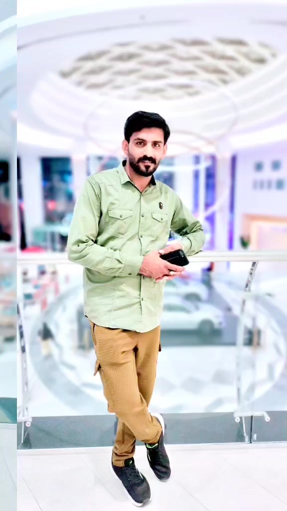 @ladla sheikh 26 🇴🇲