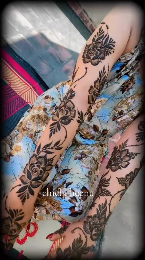 @chichipiko-henna