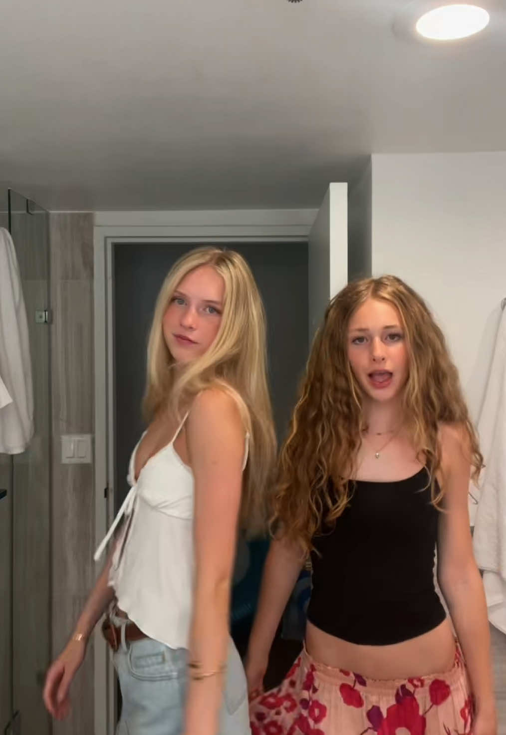 @sophiescarlett08