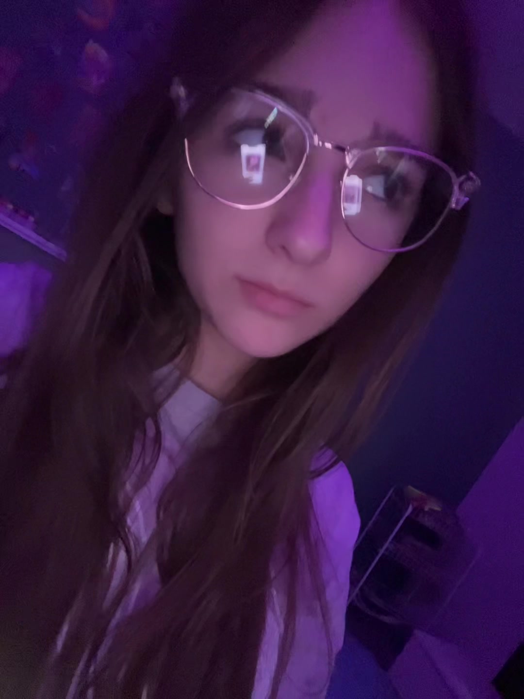 @️