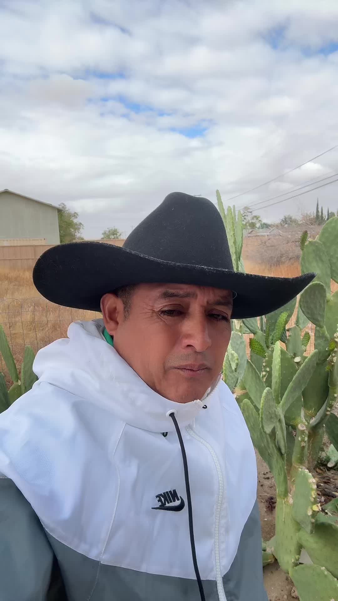 @🎤chiquilin Martínez Vlog🍇