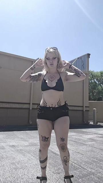 @graveyardratgirl