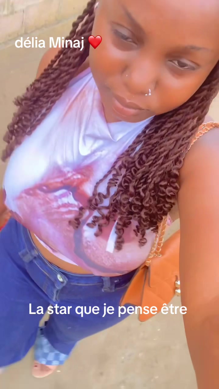 @d&eacute;lia minaj❤️😍