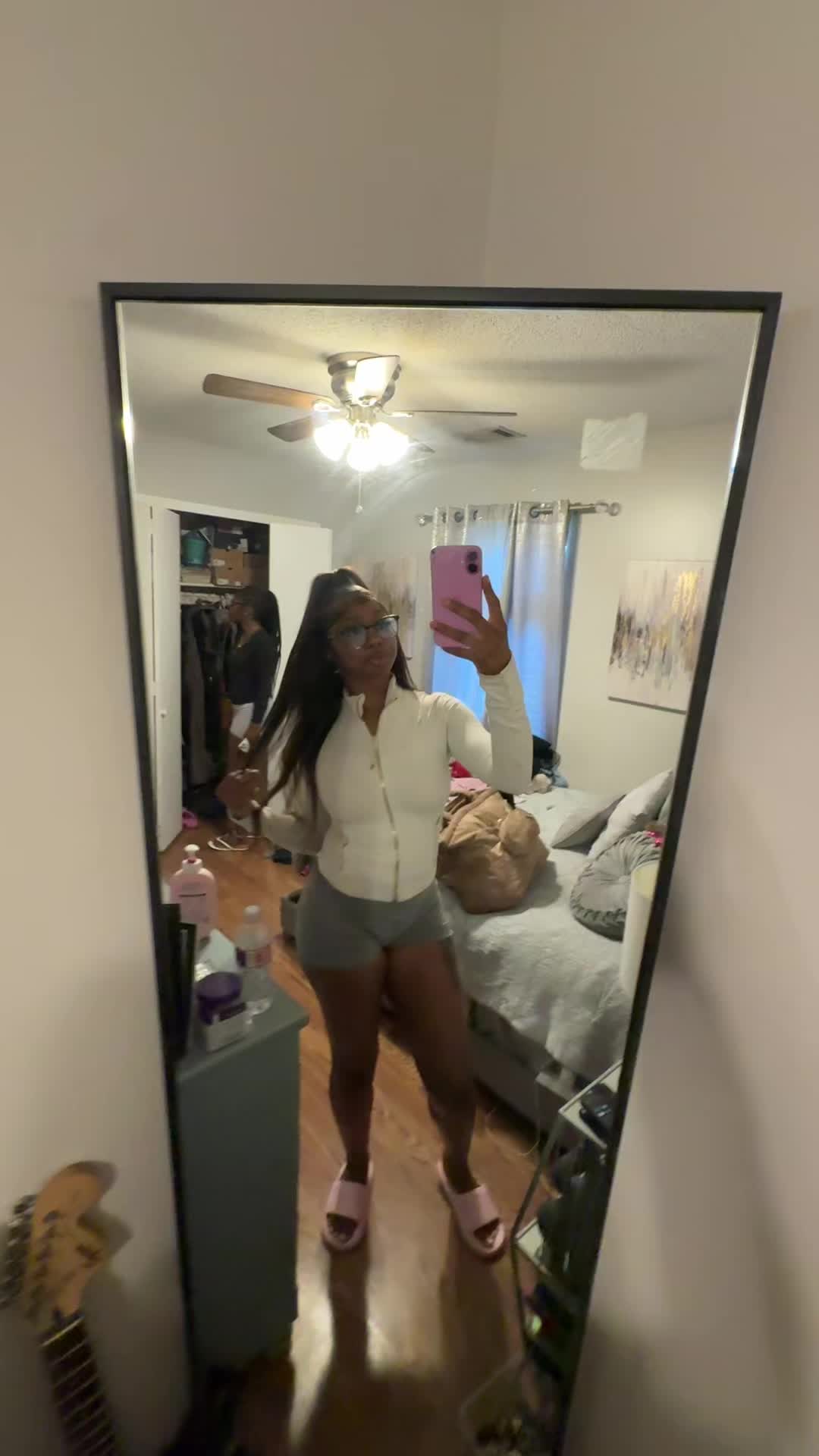 @alayahJ.