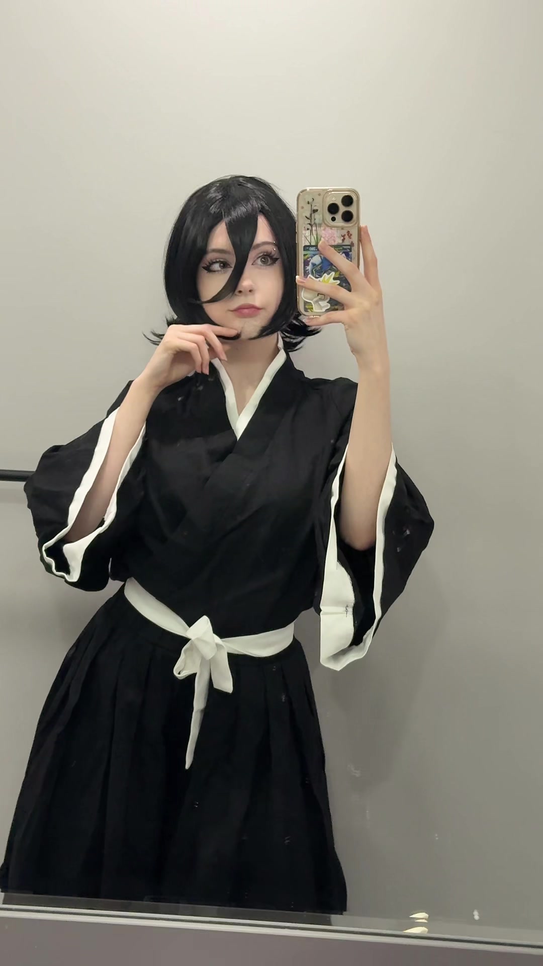 @twitch.tv/emikinya