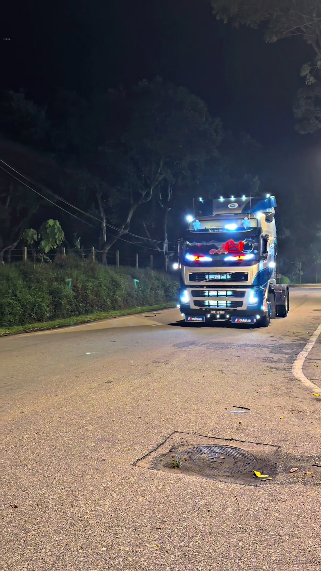 @Macha Truckers