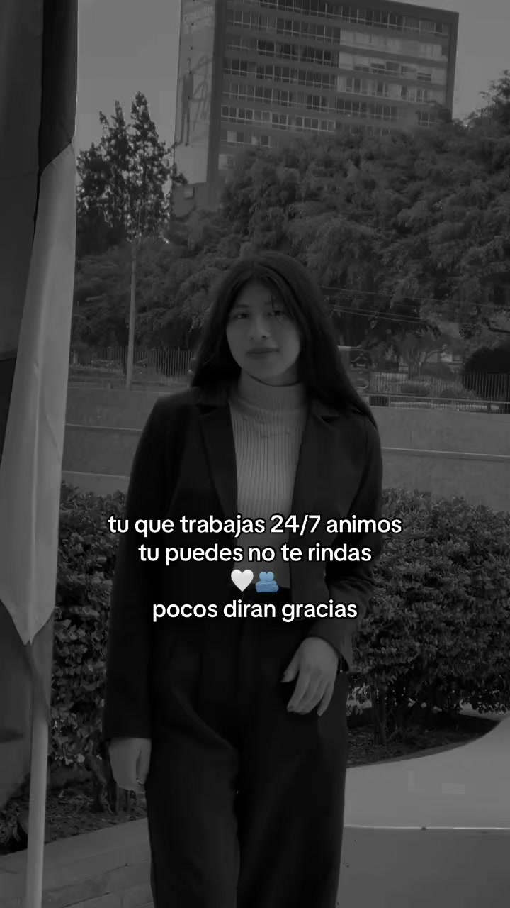 @𝐋𝐢𝐥𝐢𝐚𝐧𝐚_𝐨𝐟𝐢𝐜𝐢𝐚𝐥