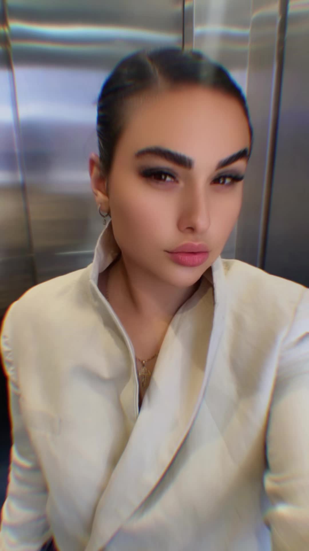 @MegiDemkoMua