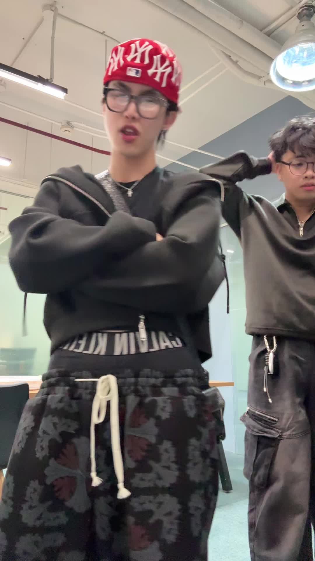 @H2WO