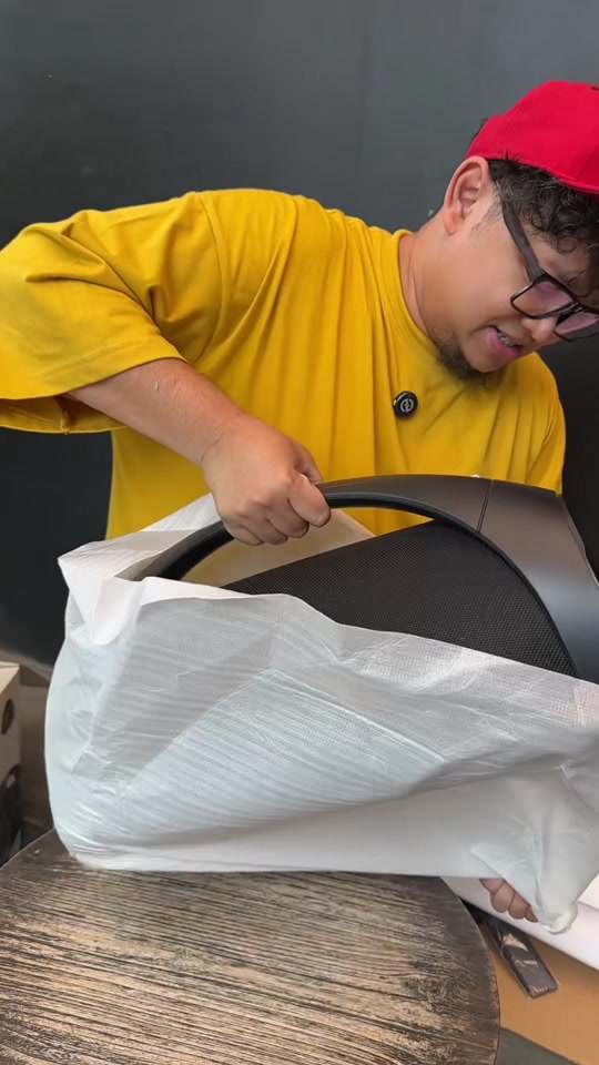 @Sb1m