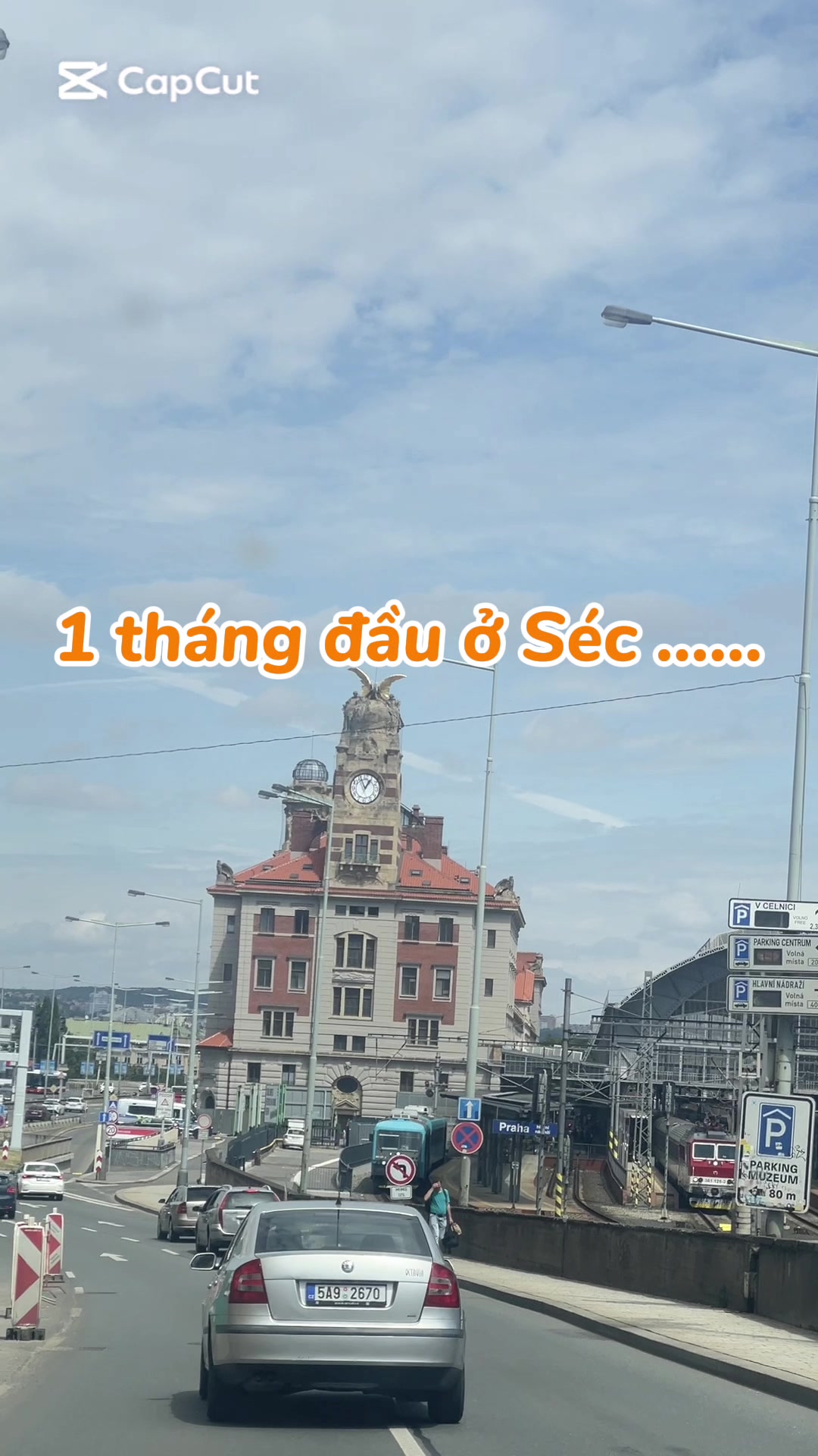 @Oanh Nana 🇻🇳🇯🇵🇨🇿