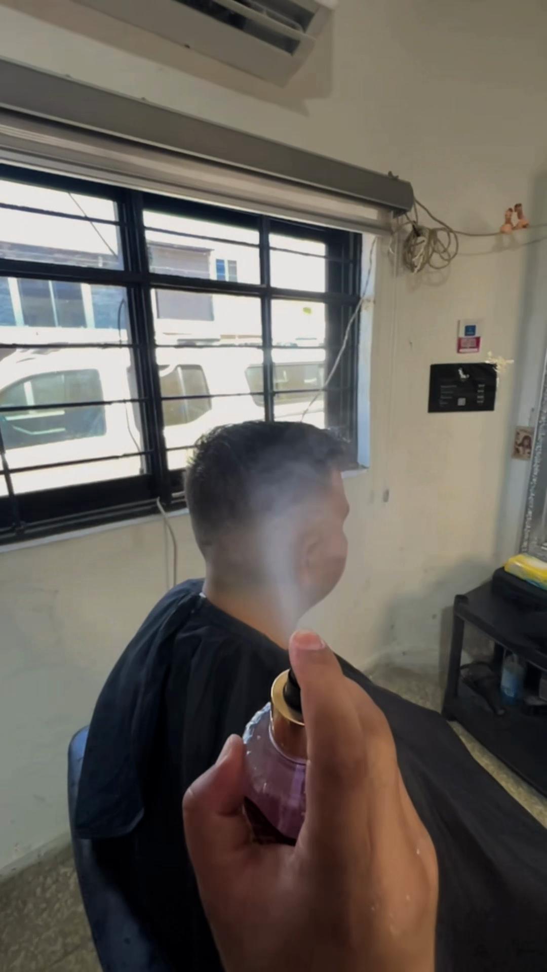 @Husky Barber Spa / Mazatlán