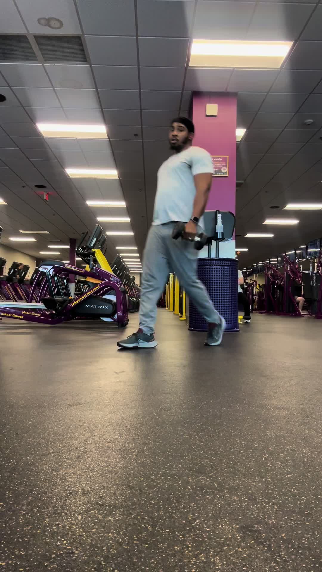 @Randyvfitness