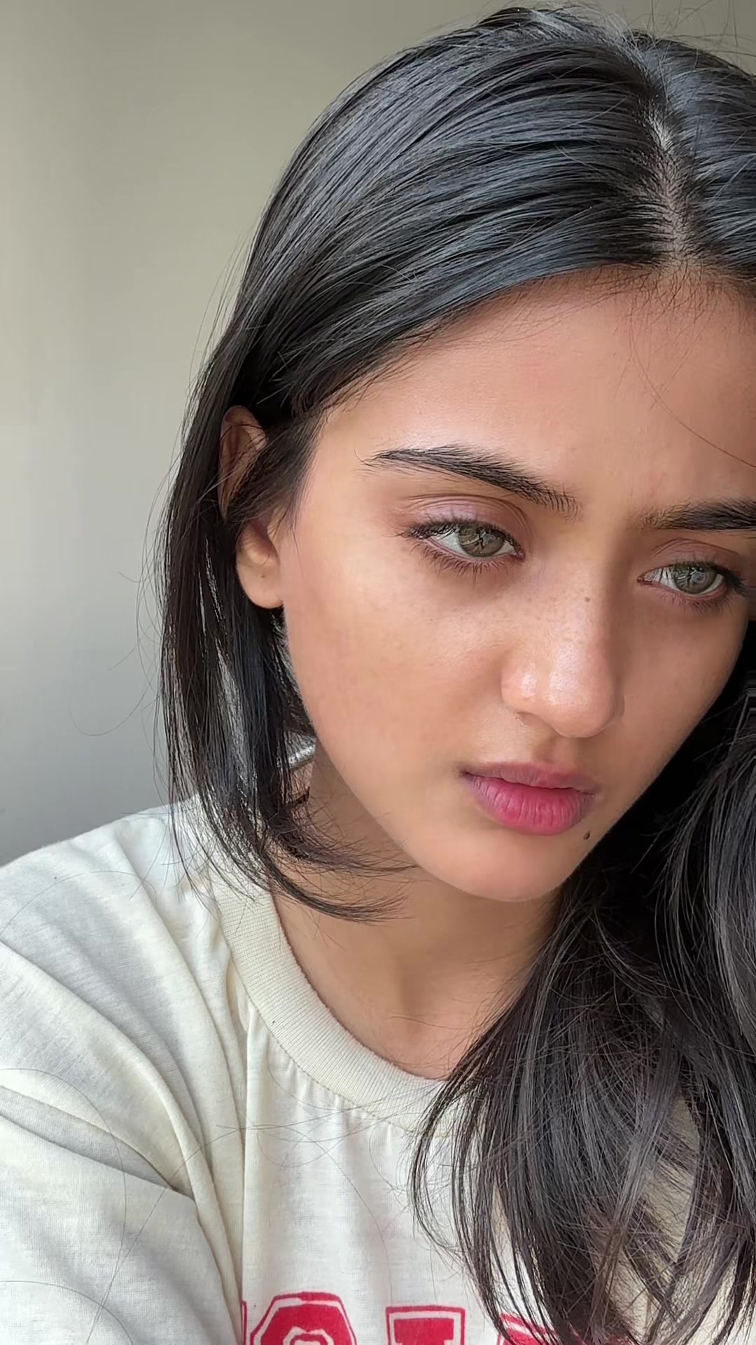 @leahnaveed19