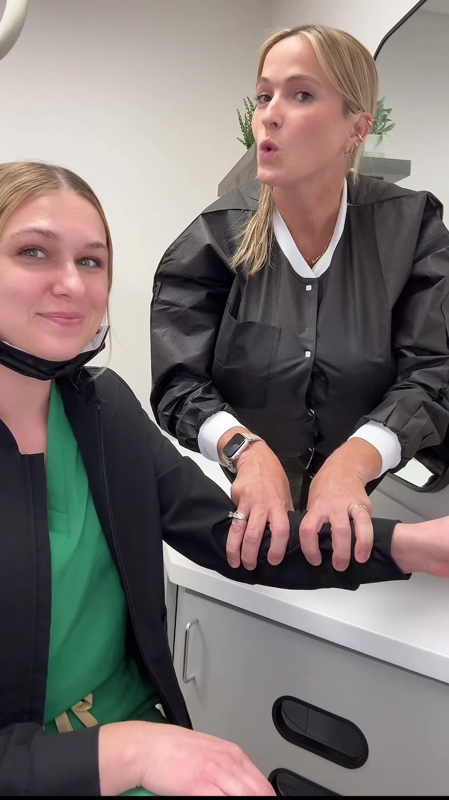 @Dentist_rach