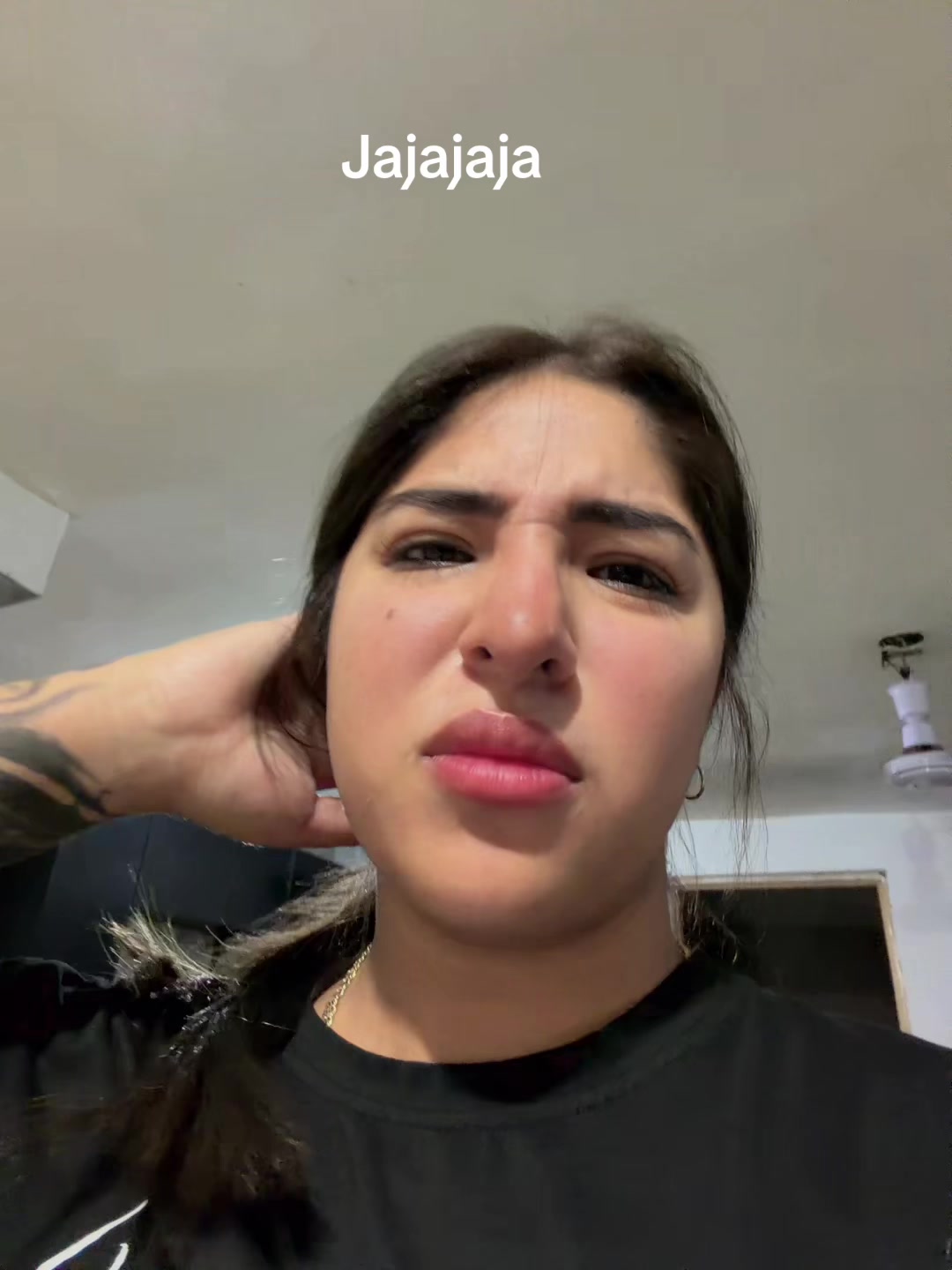 @Melany🌧️