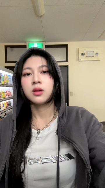 @ๅๅณ๐