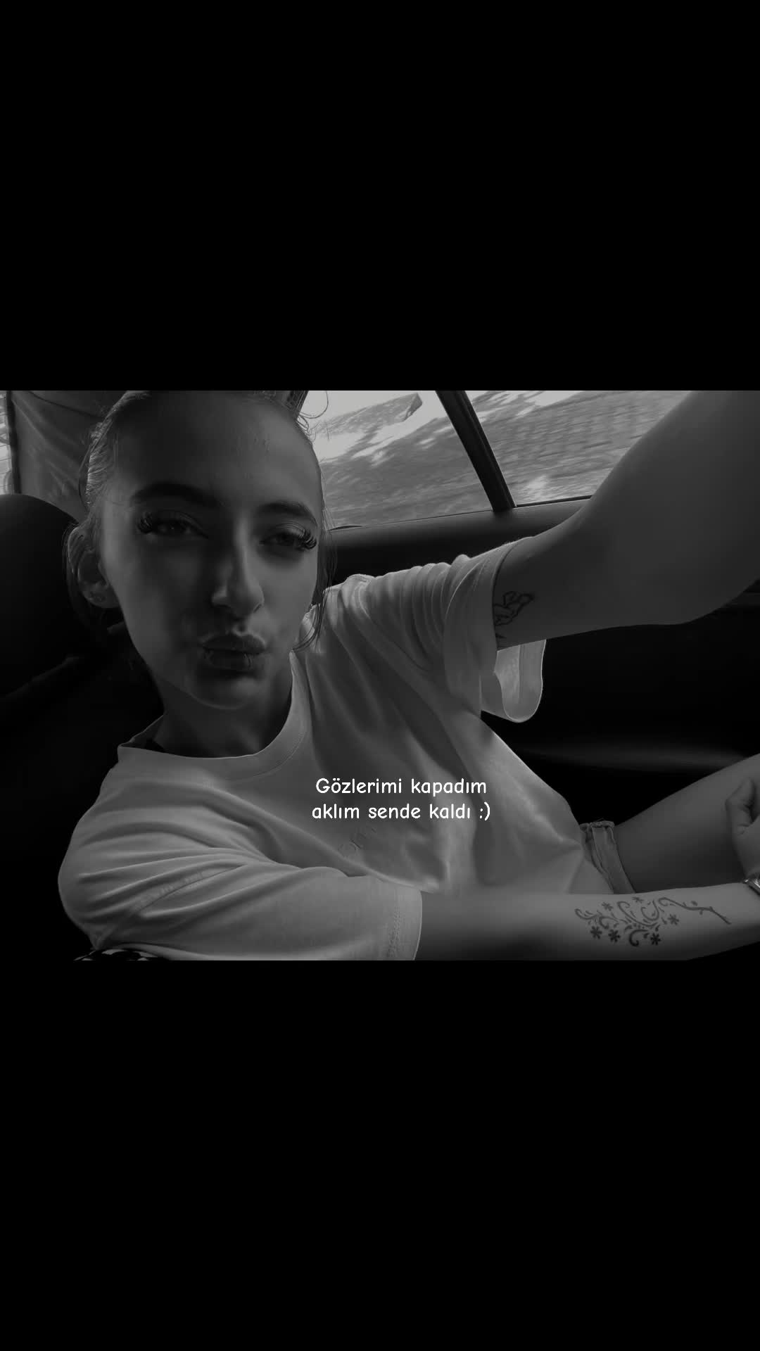 @𝐄𝐥𝐚.🪬
