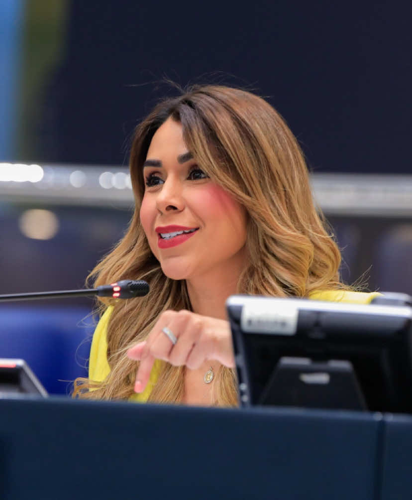 @Marcela Villatoro