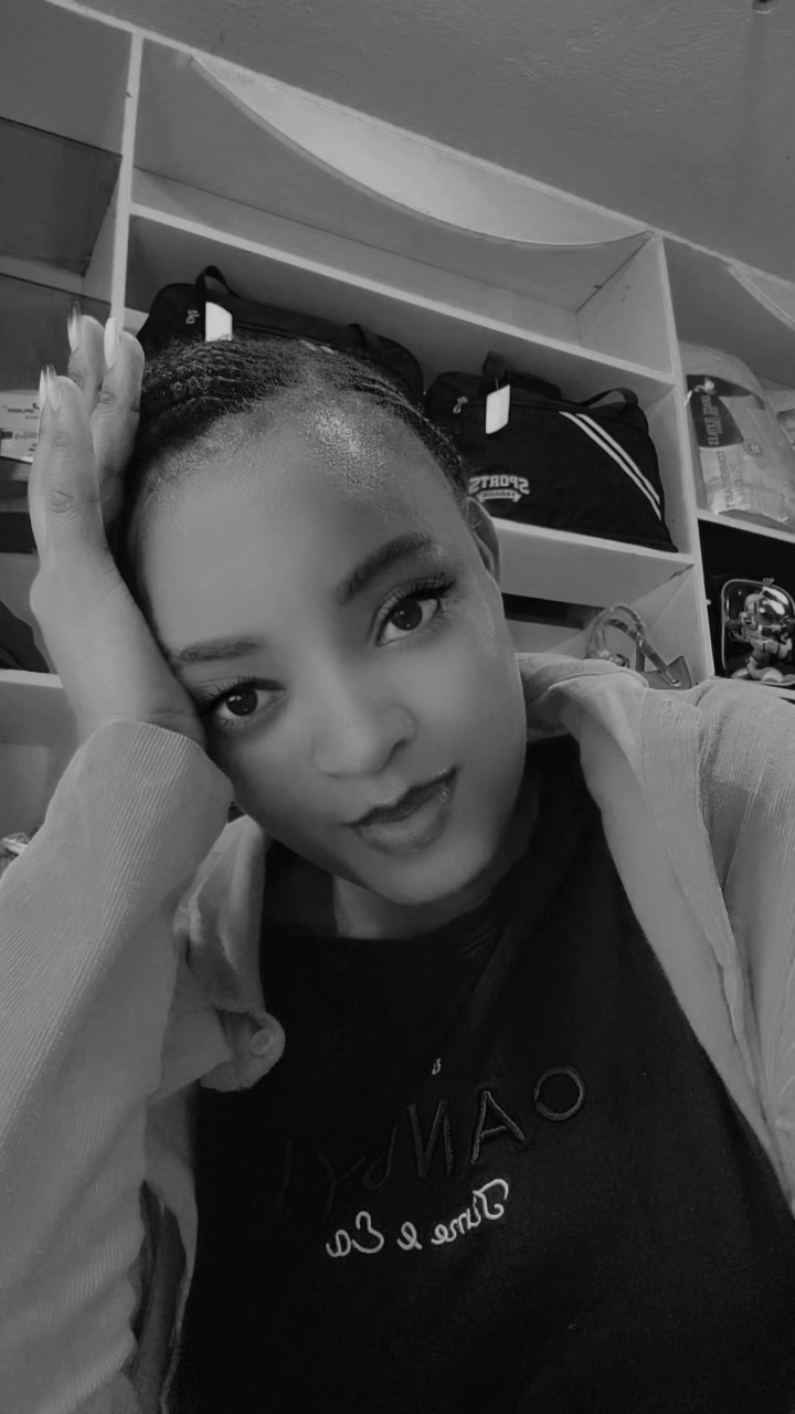 @Maria kasule🥰