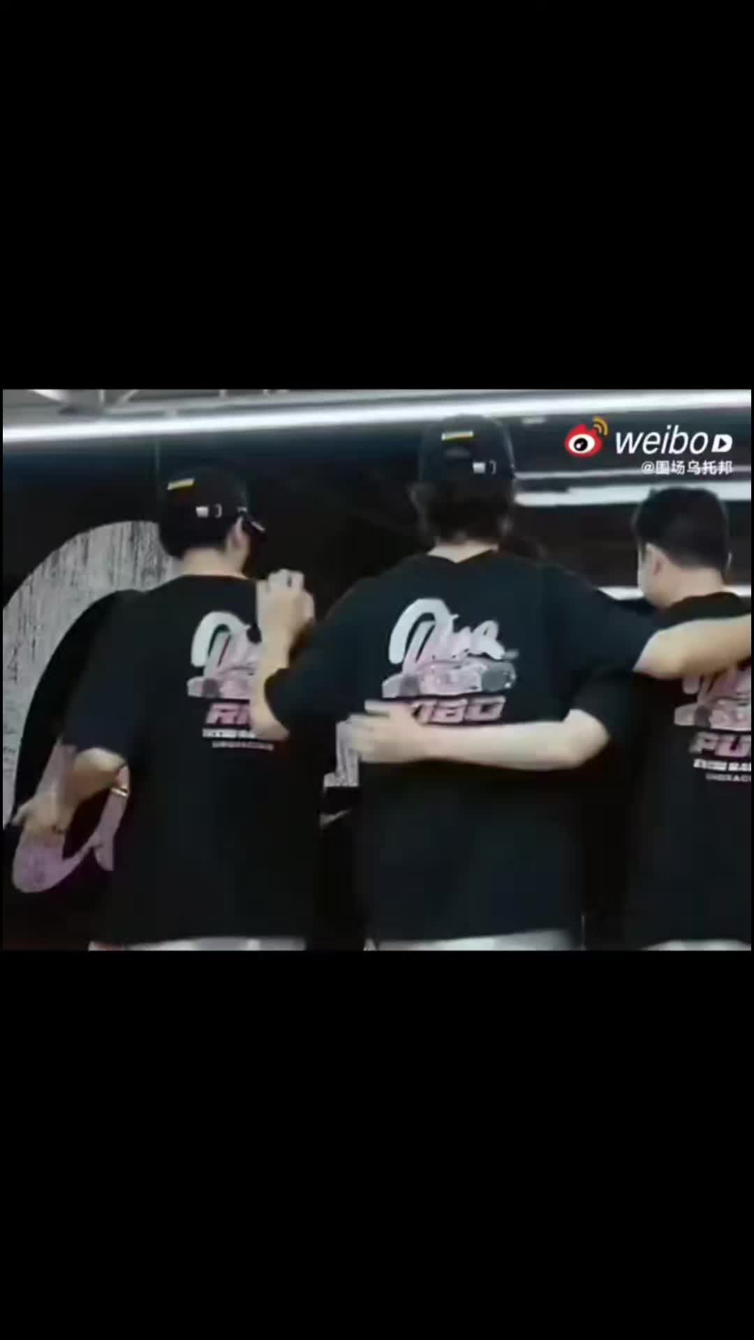@XiaoAra ๐ฆ