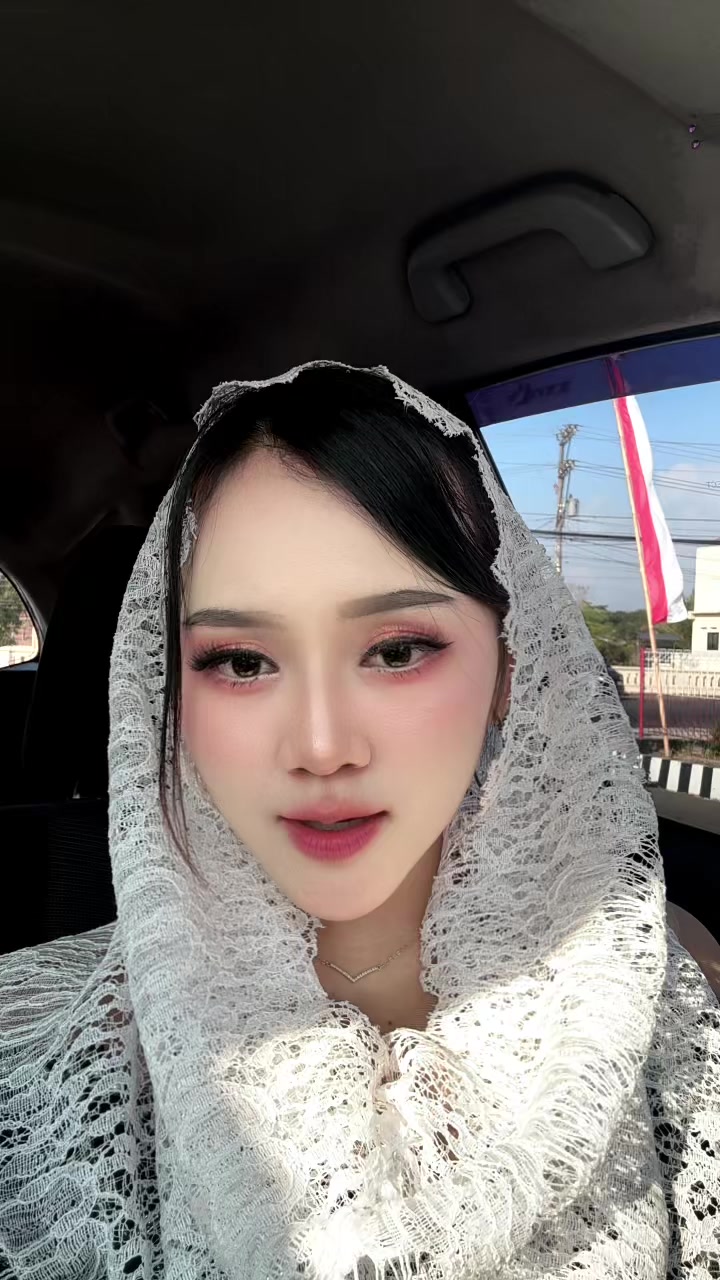 @Tiaralintang_