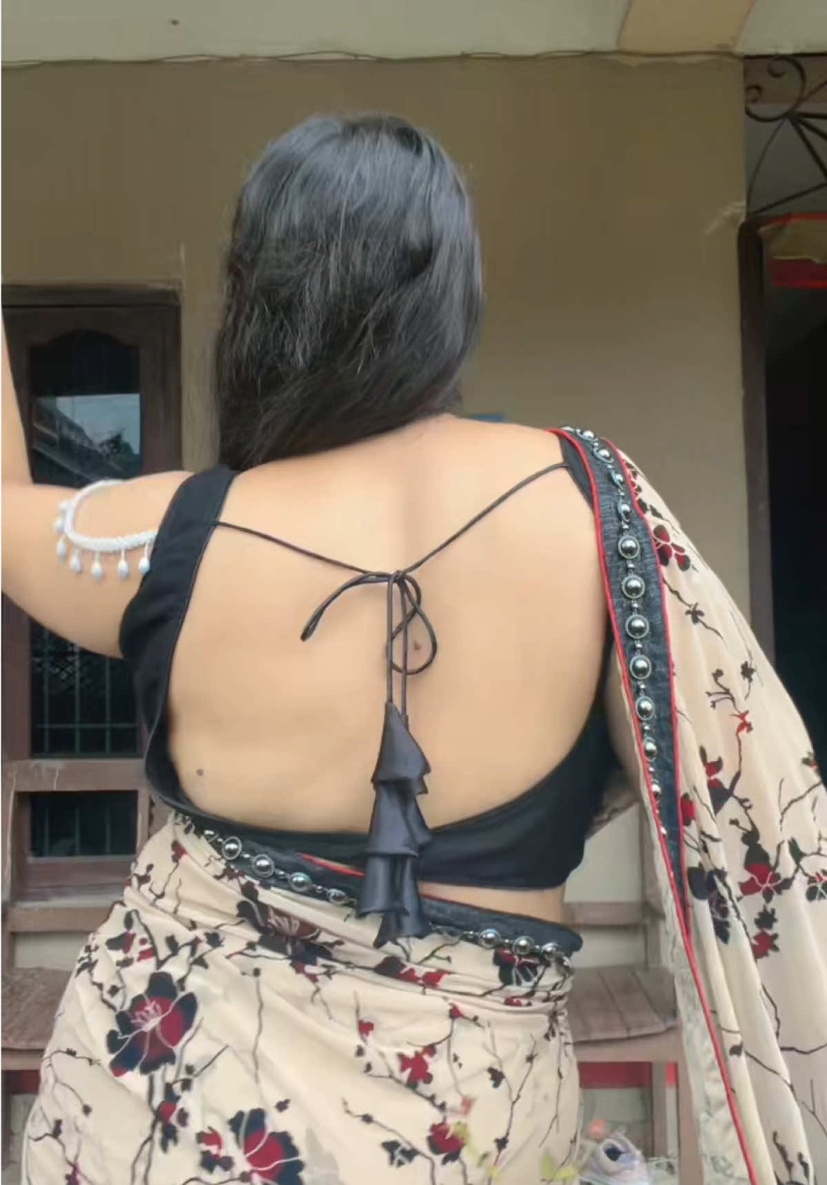 @Indu _-niraula🇳🇵🇦🇪