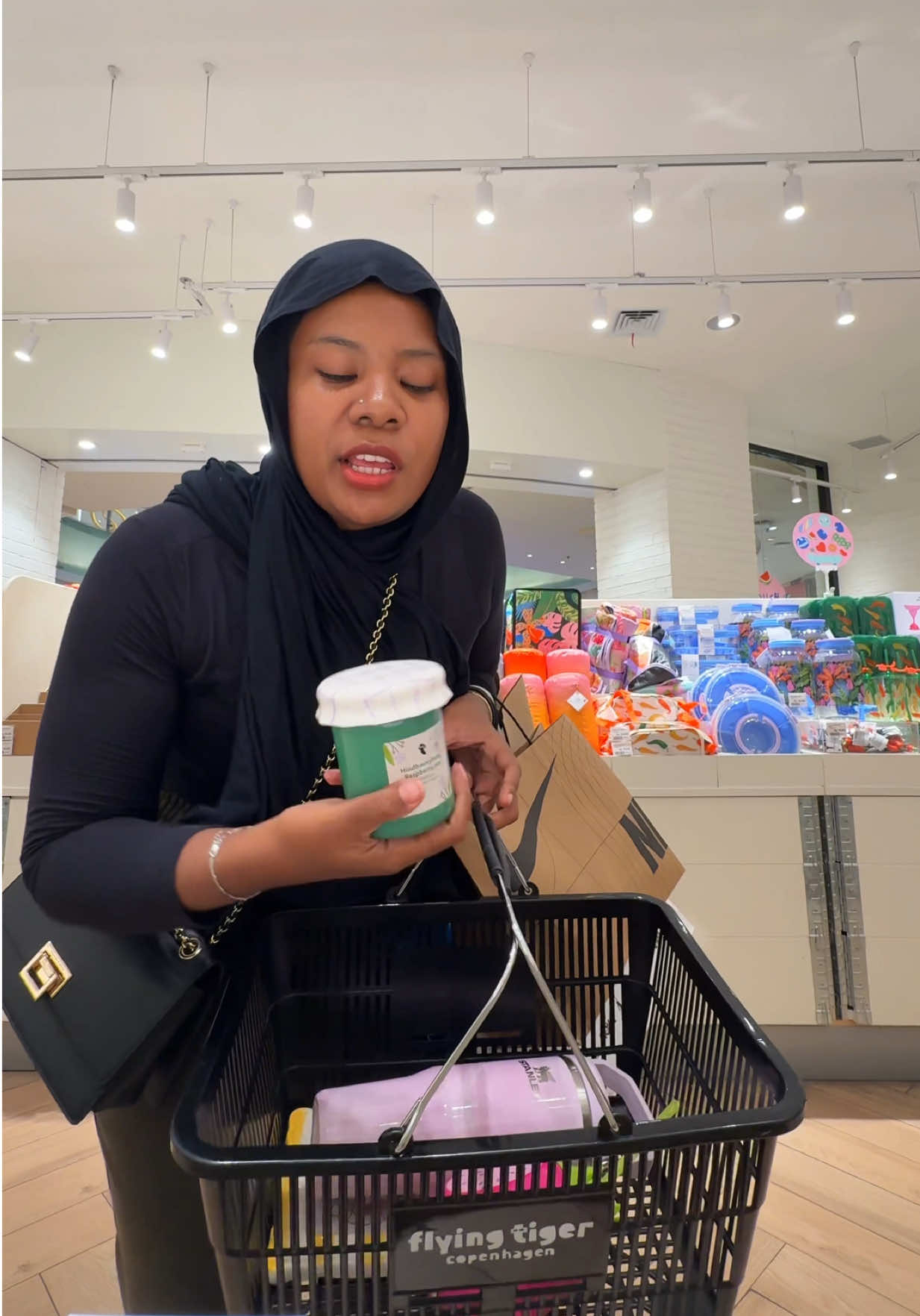 @Lulu 🤎