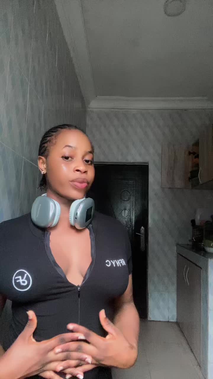 @💋🎯  𝐫𝑒๒𝐢ℝ𝓣𝓱 $ ⓡ&alpha;𝕟Đ&yen;  ♛