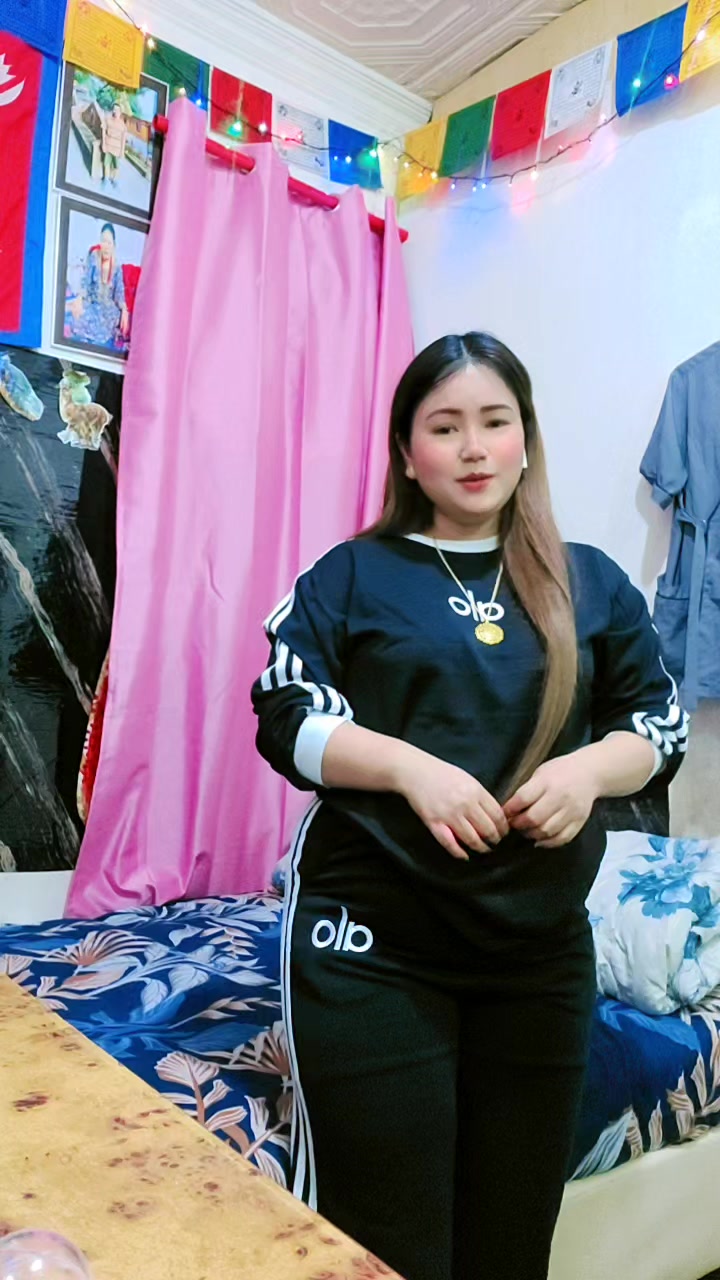 @sapana gurung 🧚♀️❤️🩹😎😍