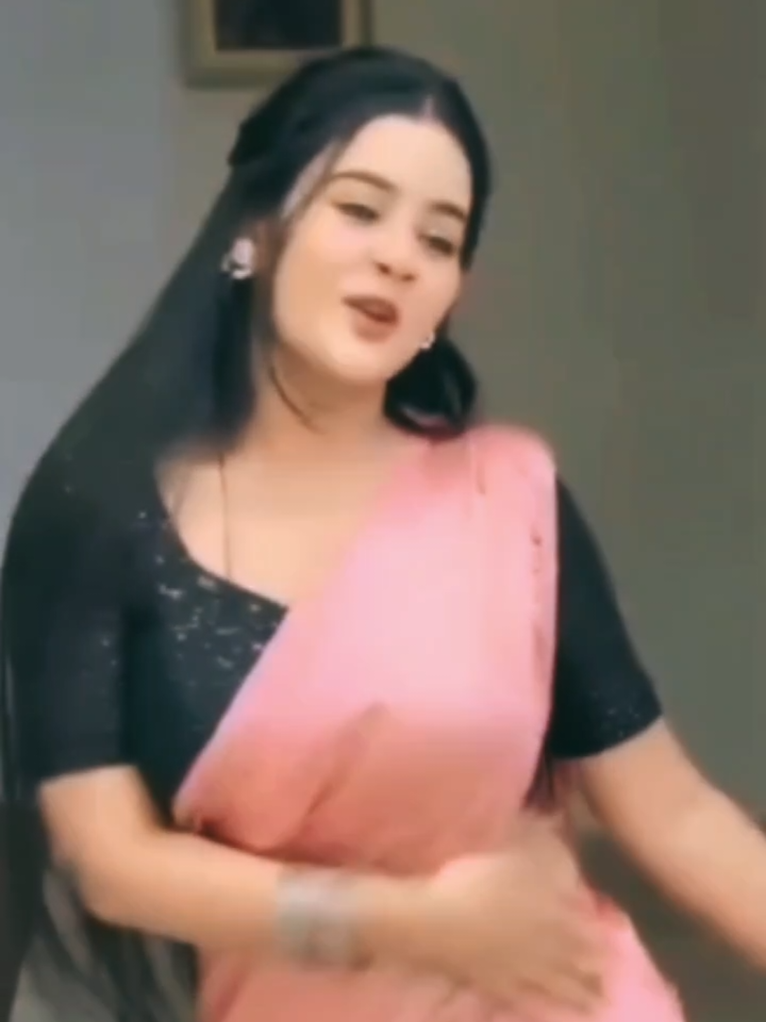 @𝒟ℯ𝓋𝒾𝓁 𝒦𝒾𝓃ℊ 𝒯𝓊𝓉𝓊𝓁