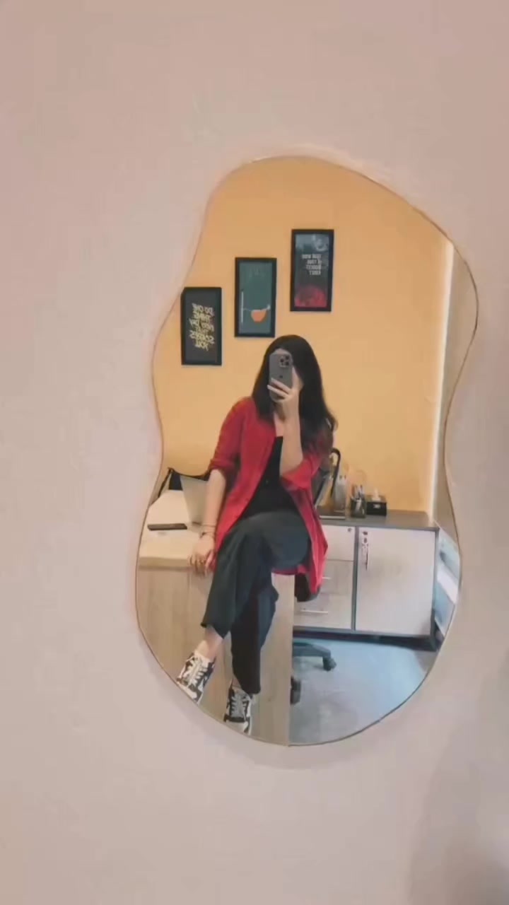 @Zara Rajpoot🇬🇧