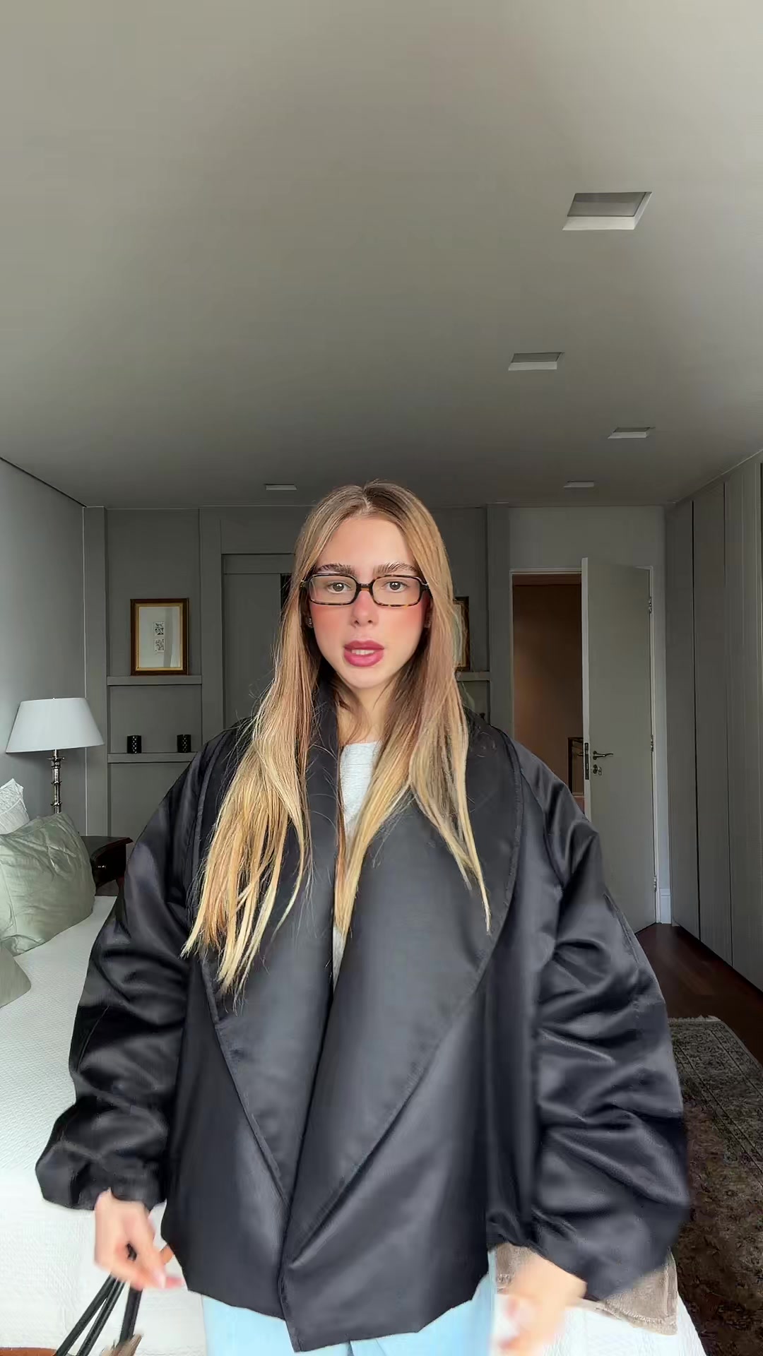 @Laura Favero