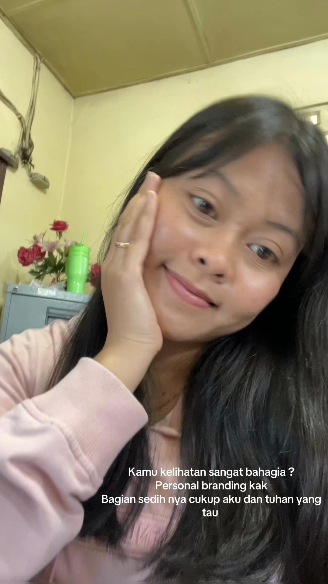 @Ella eriya br Tarigan