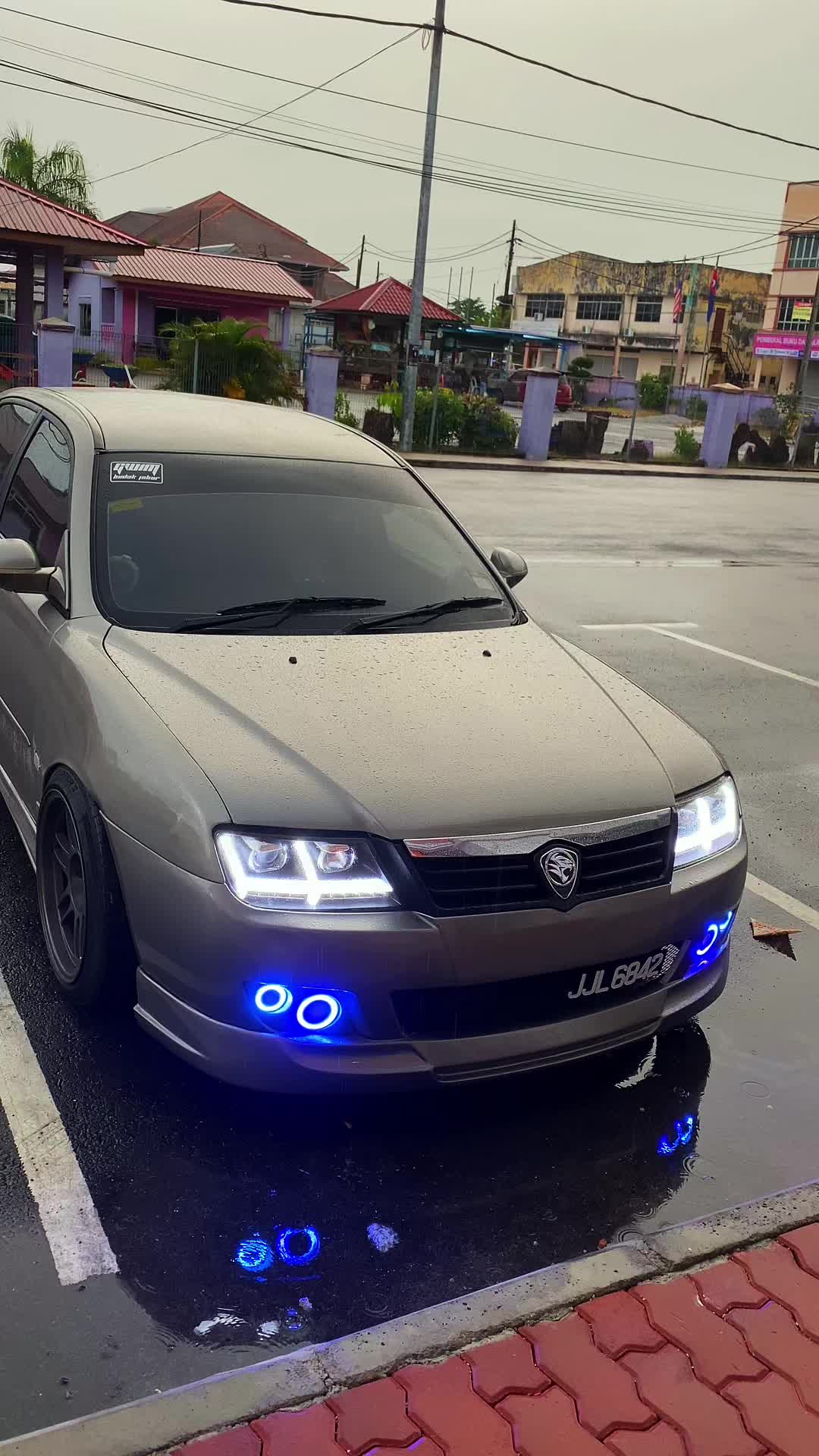 @~aziqs~