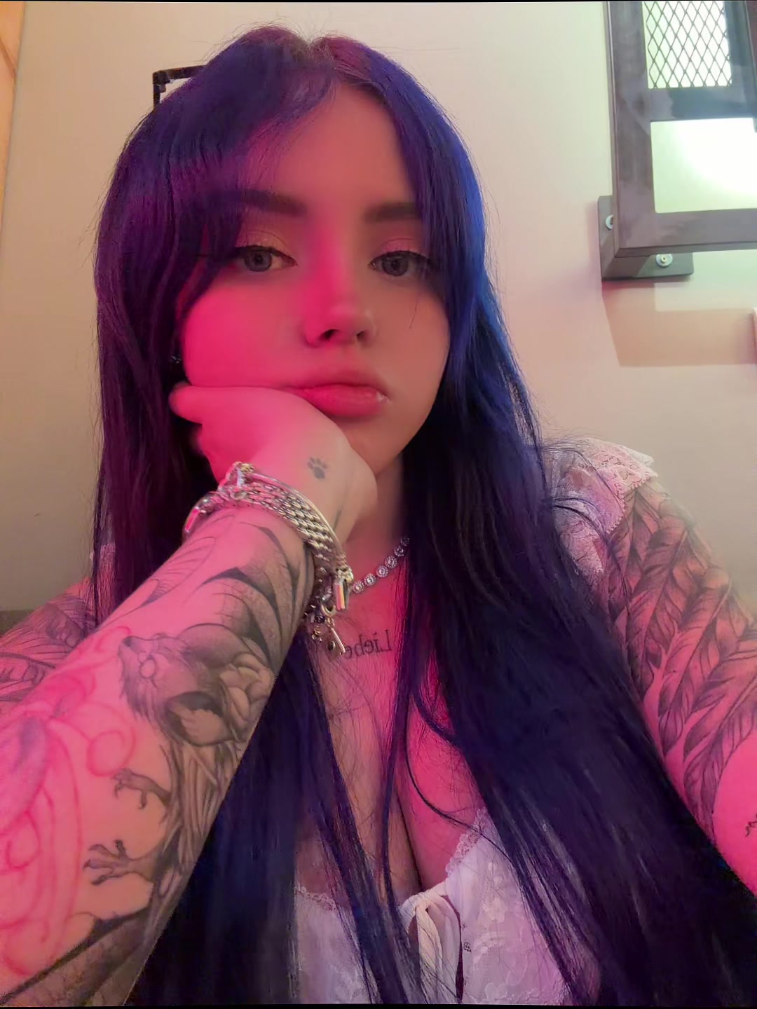 @𝙉𝙚𝙫𝙚𝙨𝙠𝙖.🪩࣪ ˖🏹
