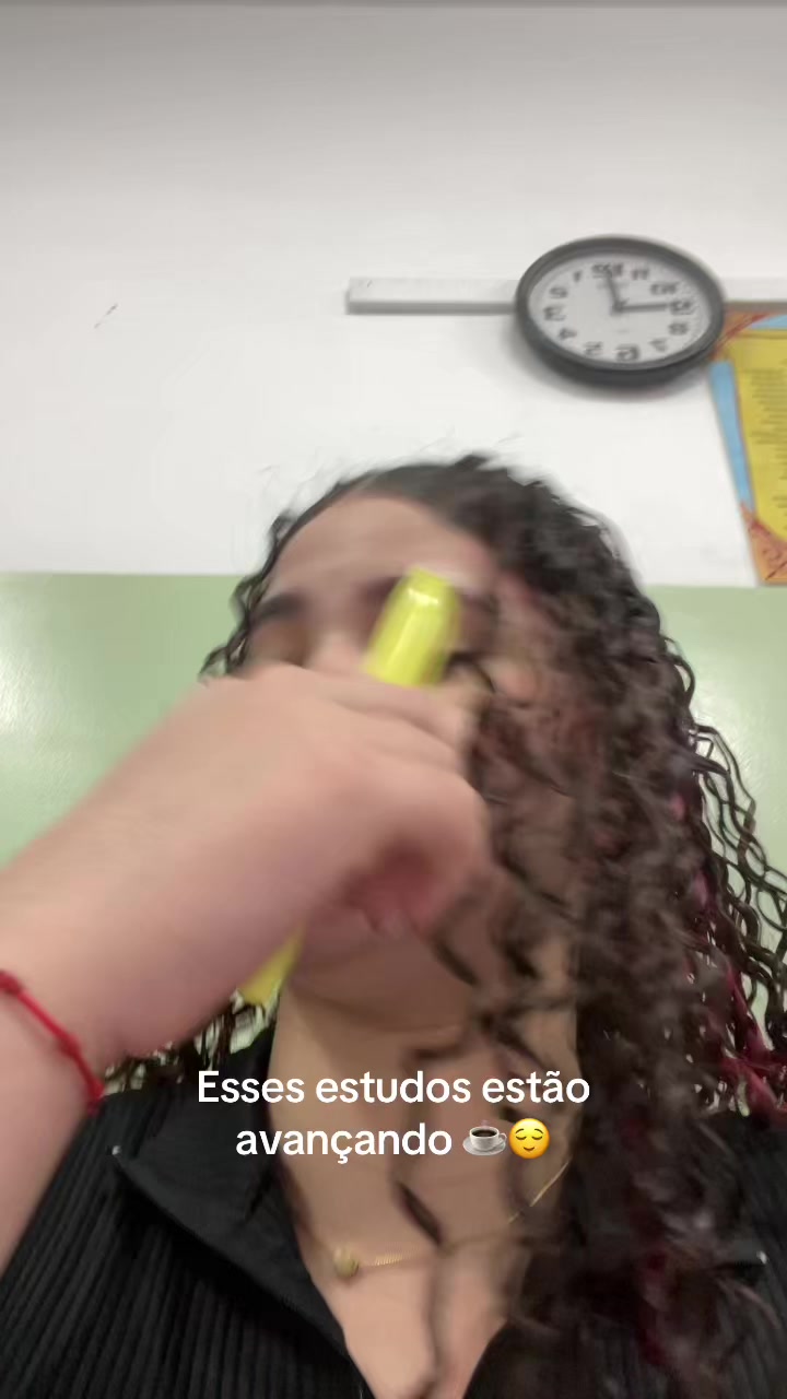 @4laynee_