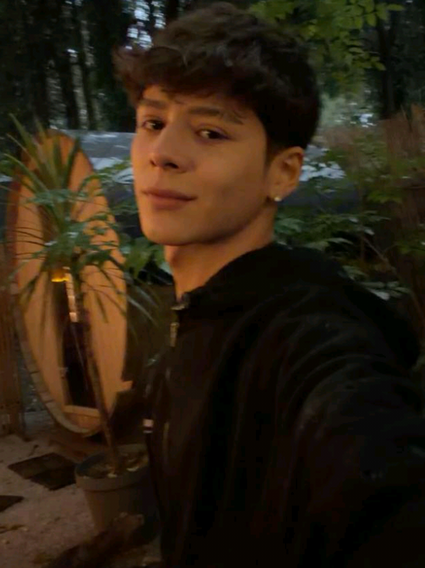 @JM13🐥🐰🧸🩷🔥